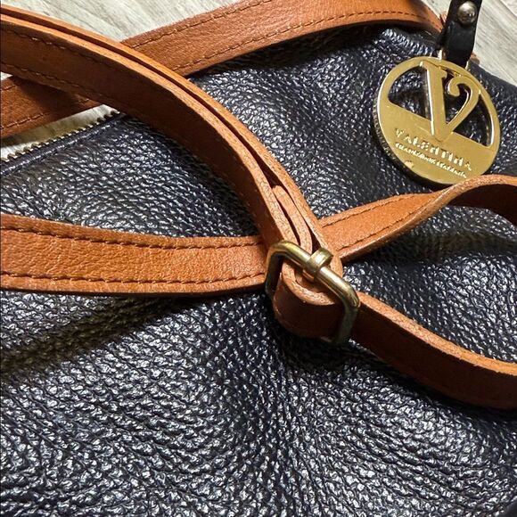 Valentina Black and Tan Crossbody Bag - Picture 3 of 11